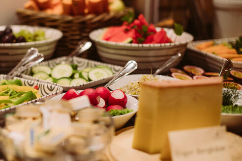 breakfast buffet choce of cheese and vegetables