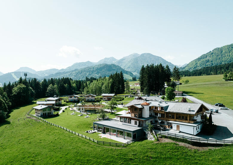 Landschaftsperspektive des 4 Sterne Hotels Grosslehen in Fieberbrunn