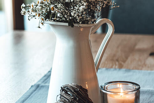 Vase mit Blumen