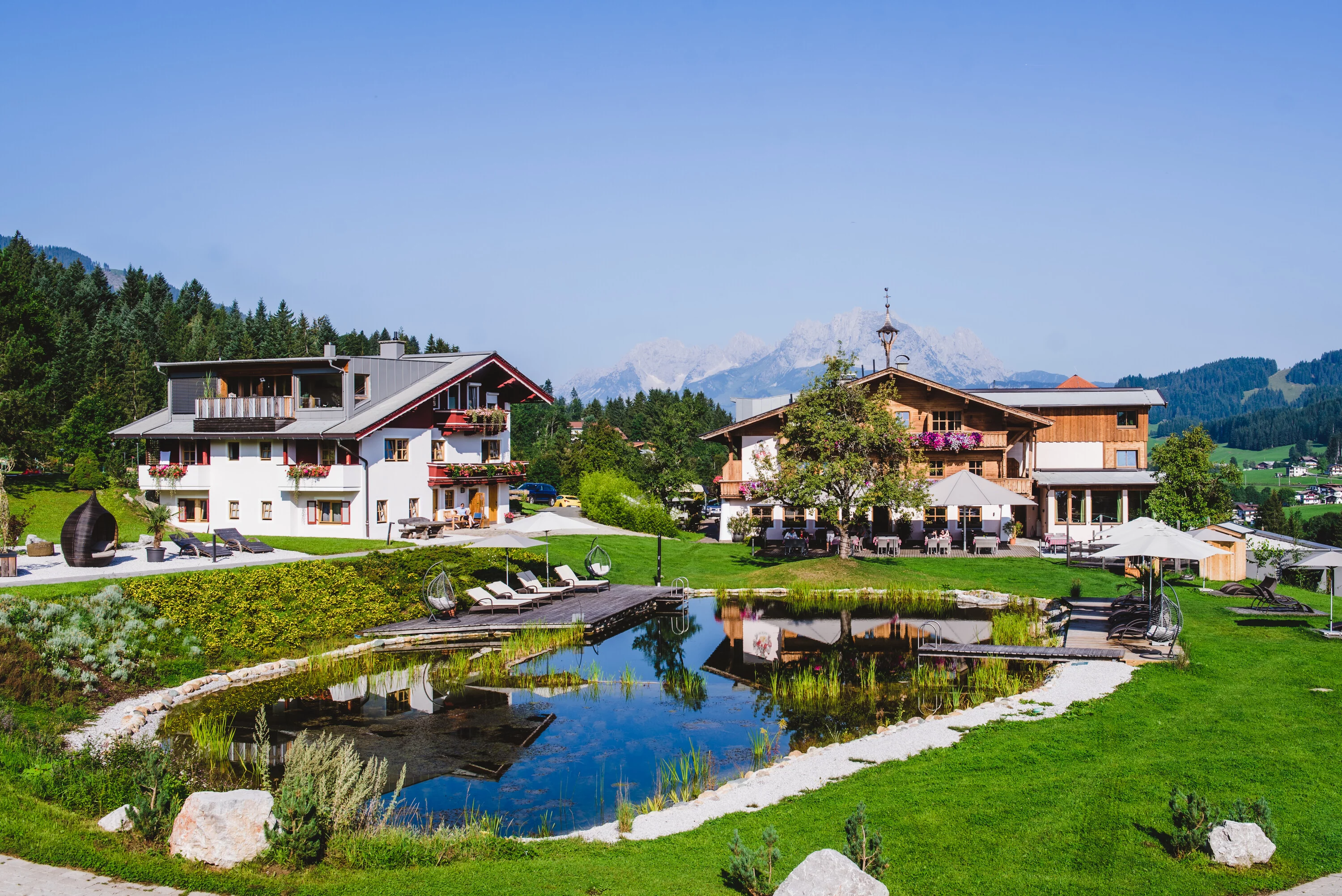 exterior view hotel summer